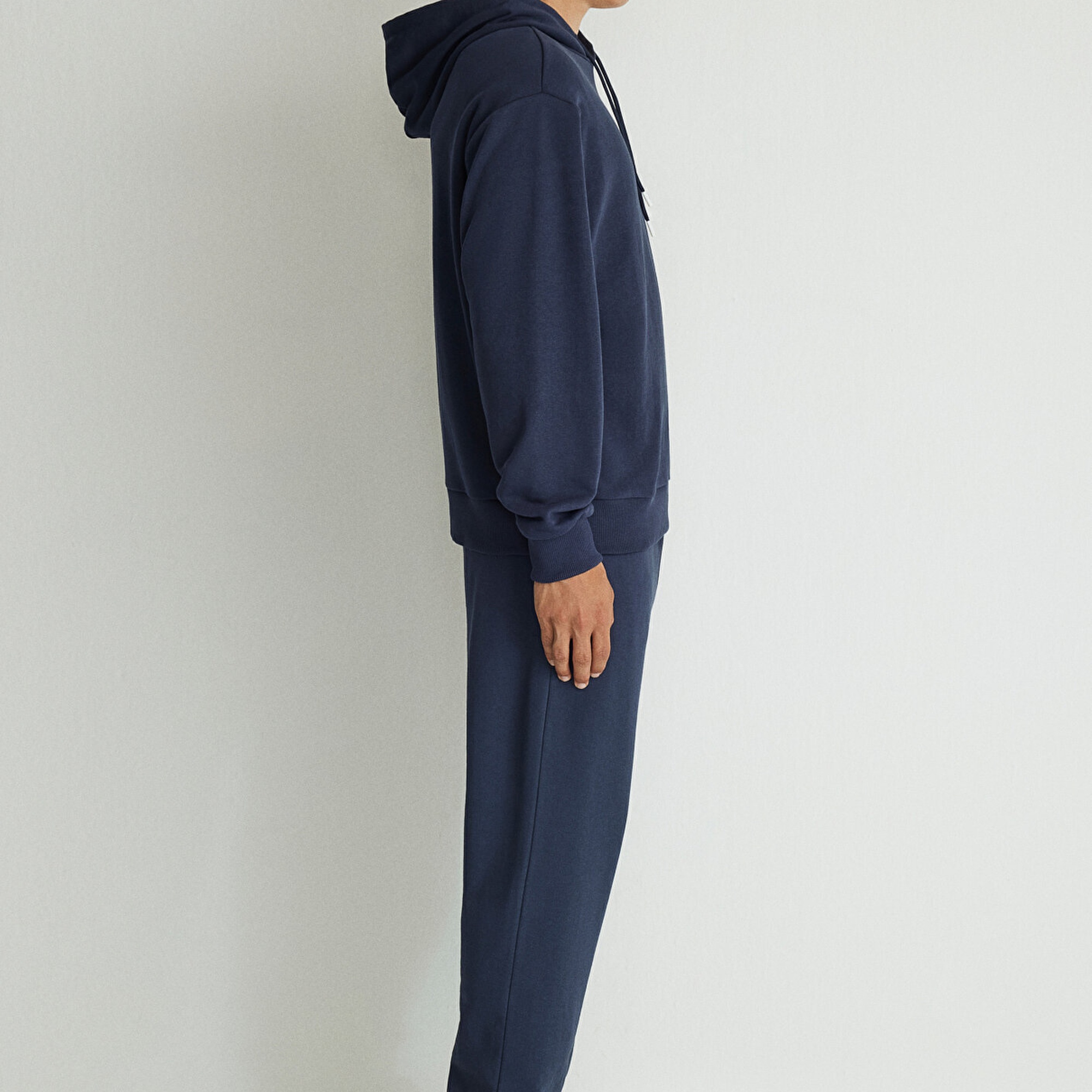 Mavi MVJNS Logo Baskılı Kapüşonlu Lacivert Sweatshirt 0611786-70490