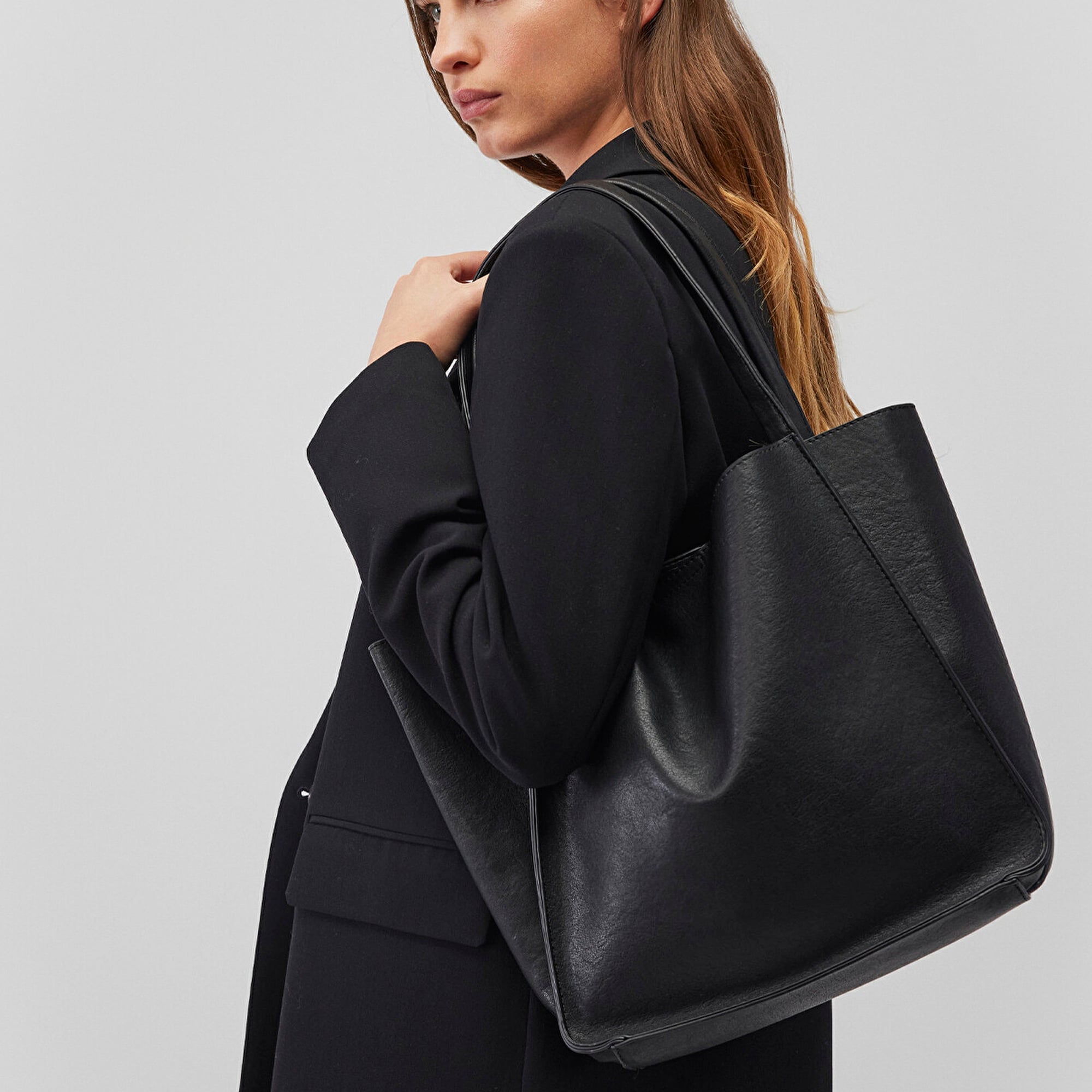 Mavi Siyah Omuz Çantası 1911654-900