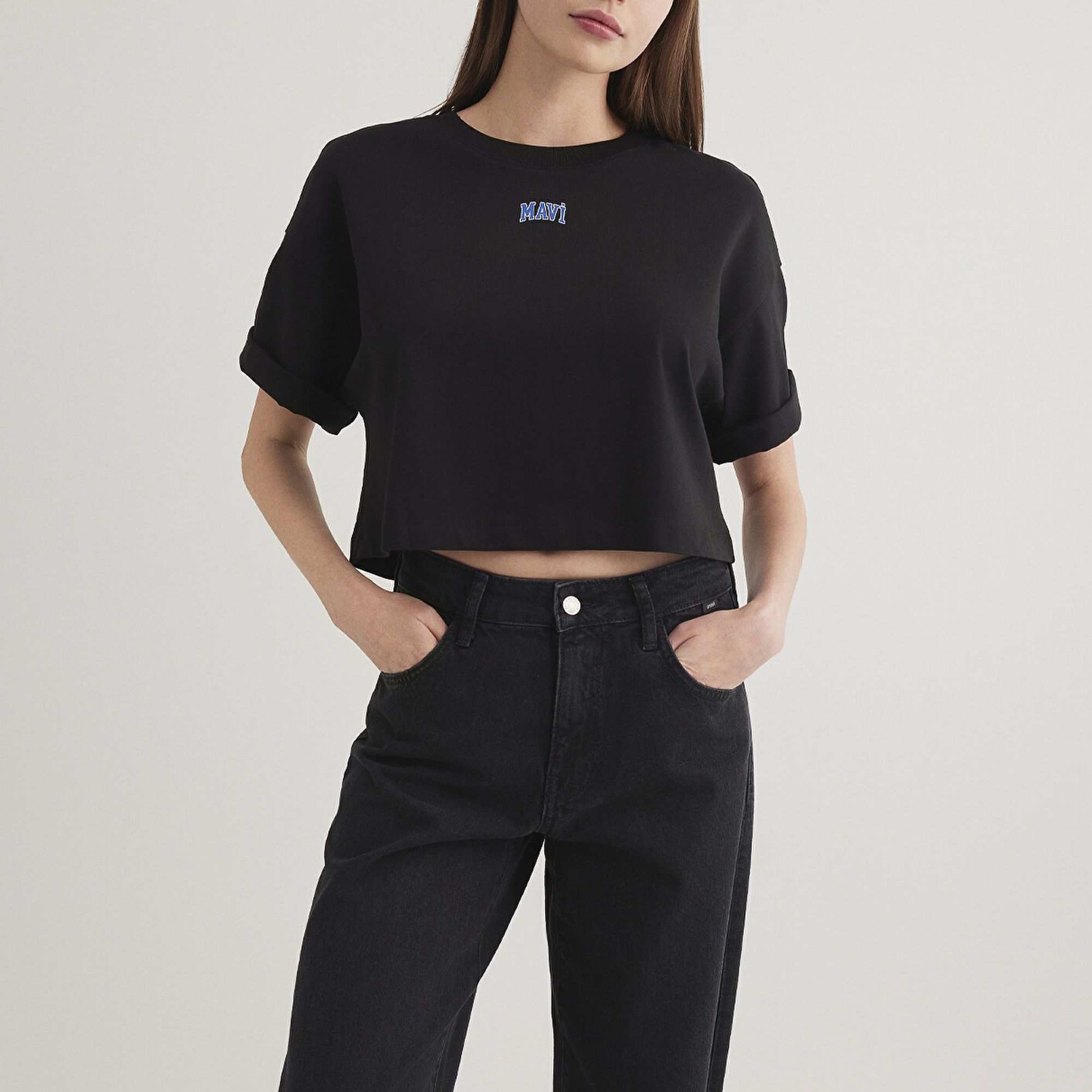 Mavi Mavi Logo Baskılı Siyah Crop Tişört Crop / Kısa Kesim 1611585-900