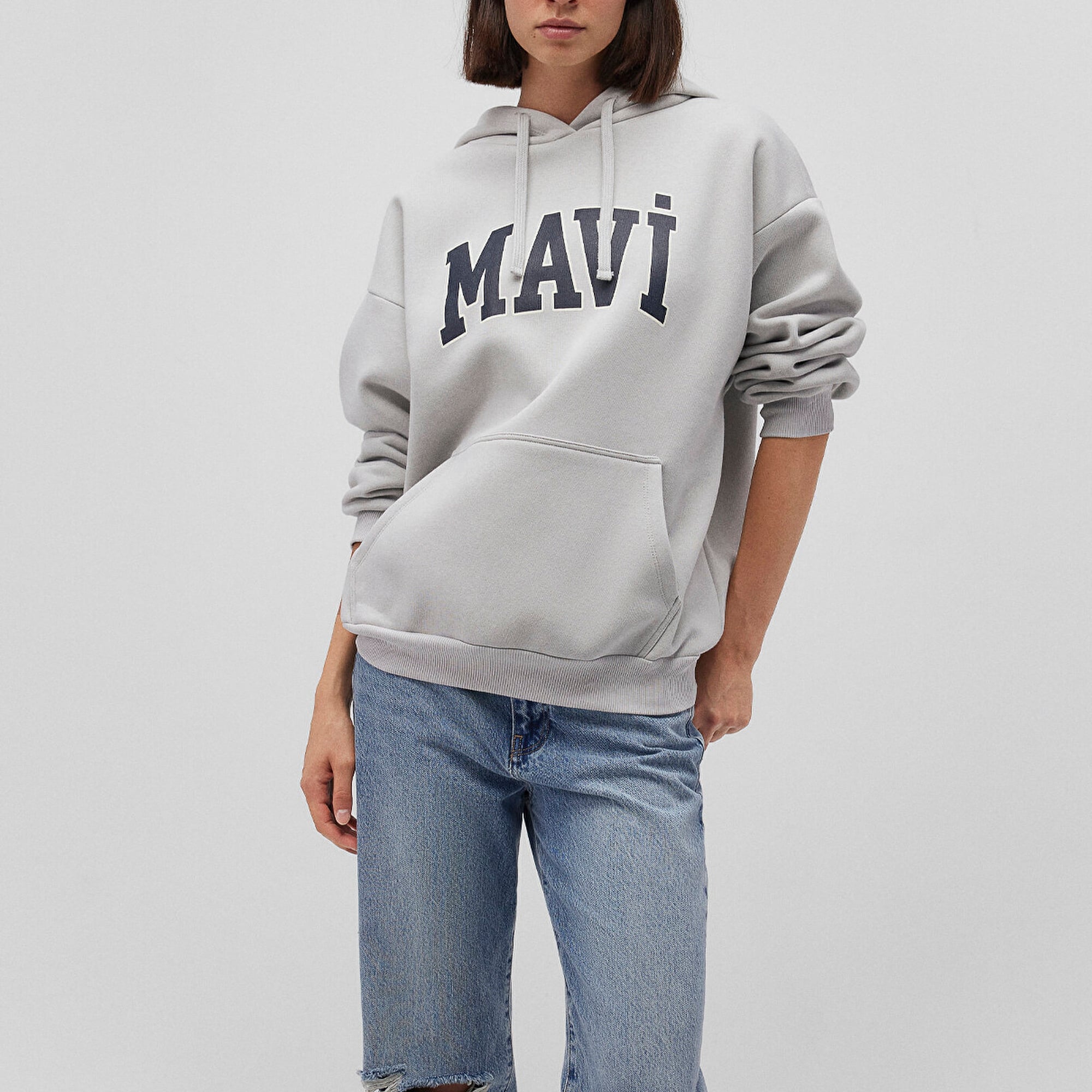 Mavi Mavi Logo Baskılı Kapüşonlu Gri Sweatshirt 1600361-34322