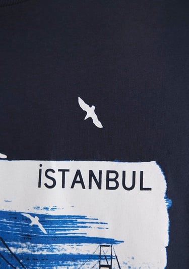  Mavi İstanbul Baskılı Lacivert Tişört Regular Fit / Normal Kesim 0611884-70490