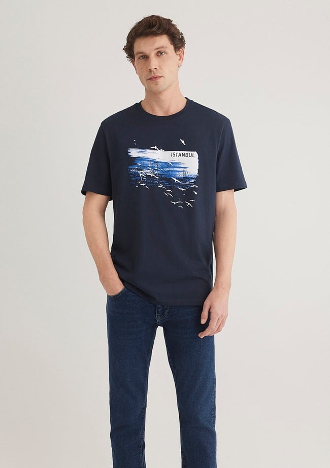  Mavi İstanbul Baskılı Lacivert Tişört Regular Fit / Normal Kesim 0611884-70490