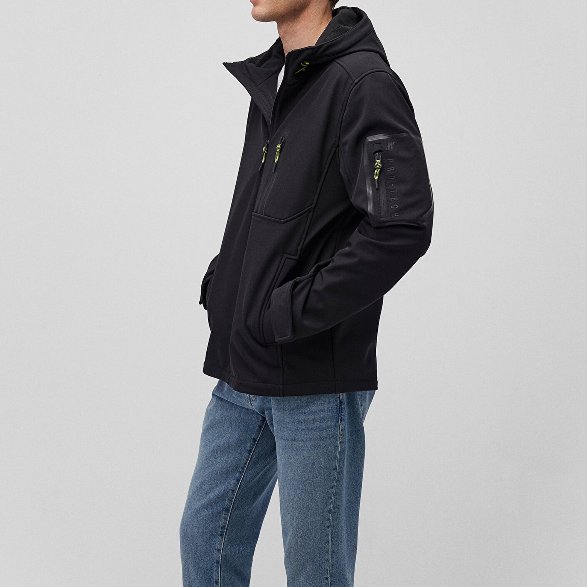 Mavi Kapüşonlu Siyah Scuba Ceket Slim Fit / Dar Kesim 0110264-900