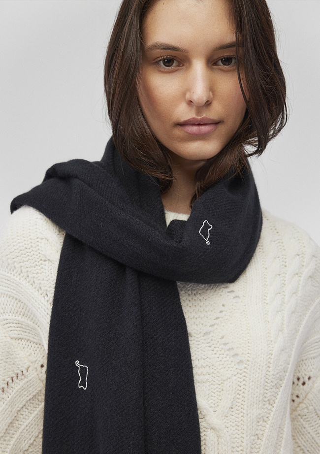  Mavi Kedi Nakışlı Siyah Atkı 1911730-900