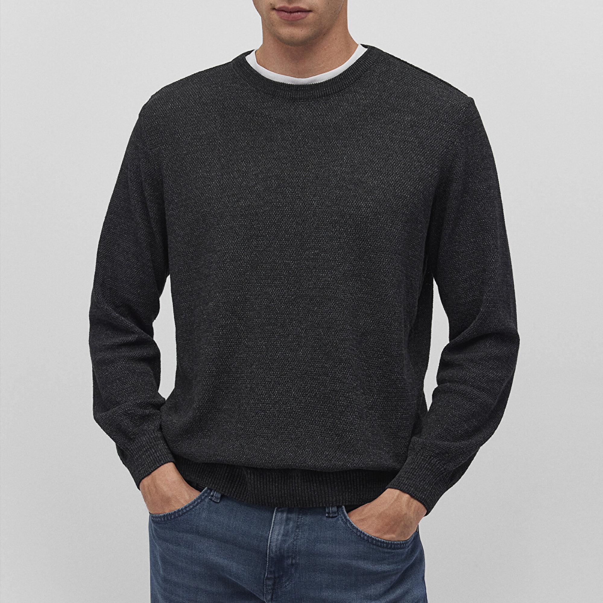 Mavi Bisiklet Yaka Siyah Basic Kazak Slim Fit / Dar Kesim 070781-900