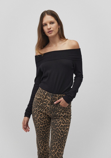  Mavi Düşük Omuz Detaylı Siyah Kazak Fitted / Vücuda Oturan Kesim 1710391-900