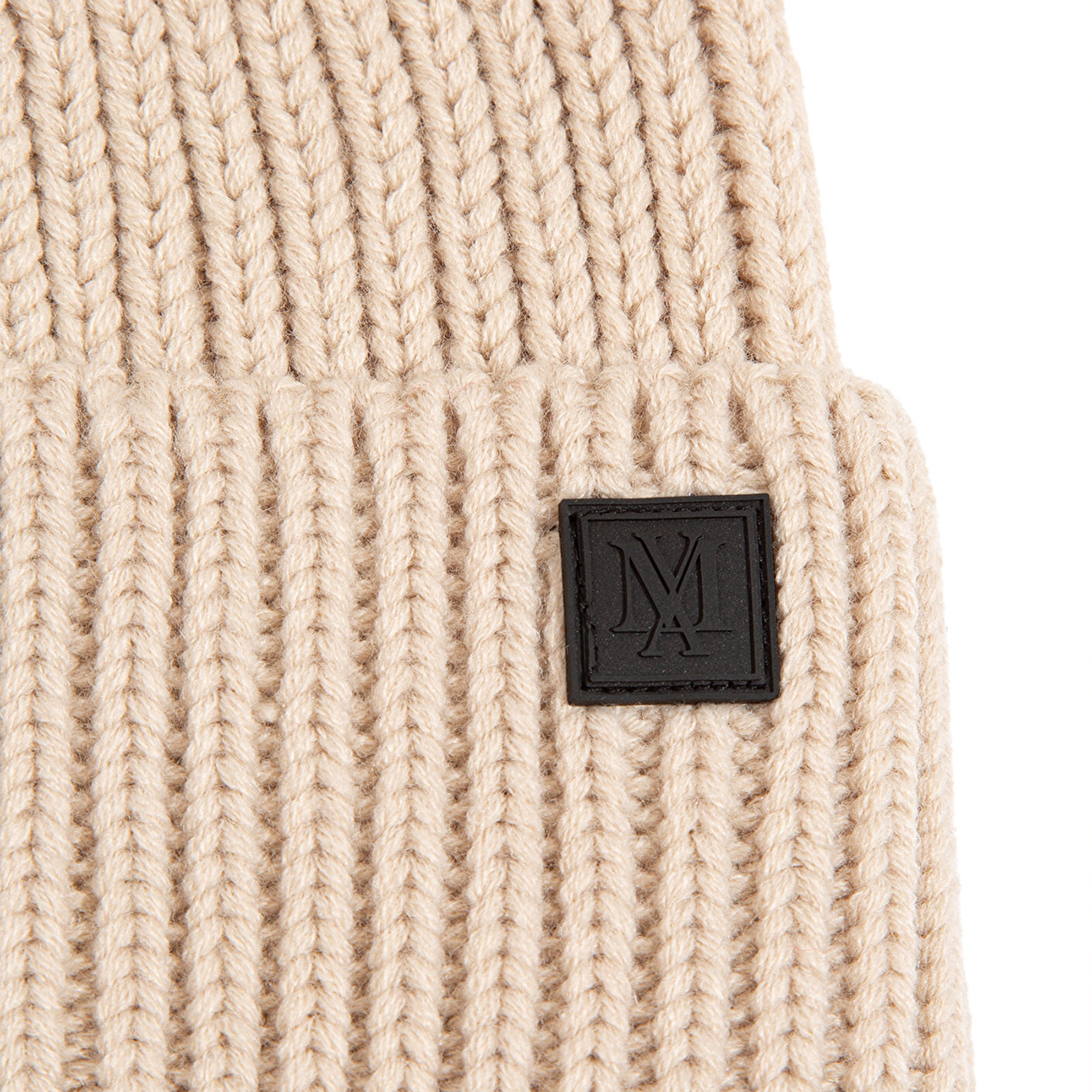 Mavi Bej Bere 0910996-34523