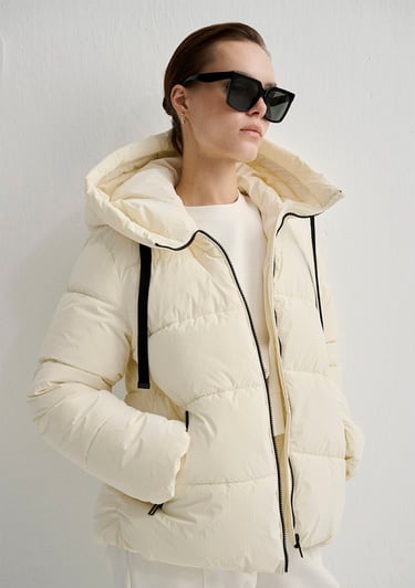  Mavi Kapüşonlu Ekru Şişme Mont 1110043-83043