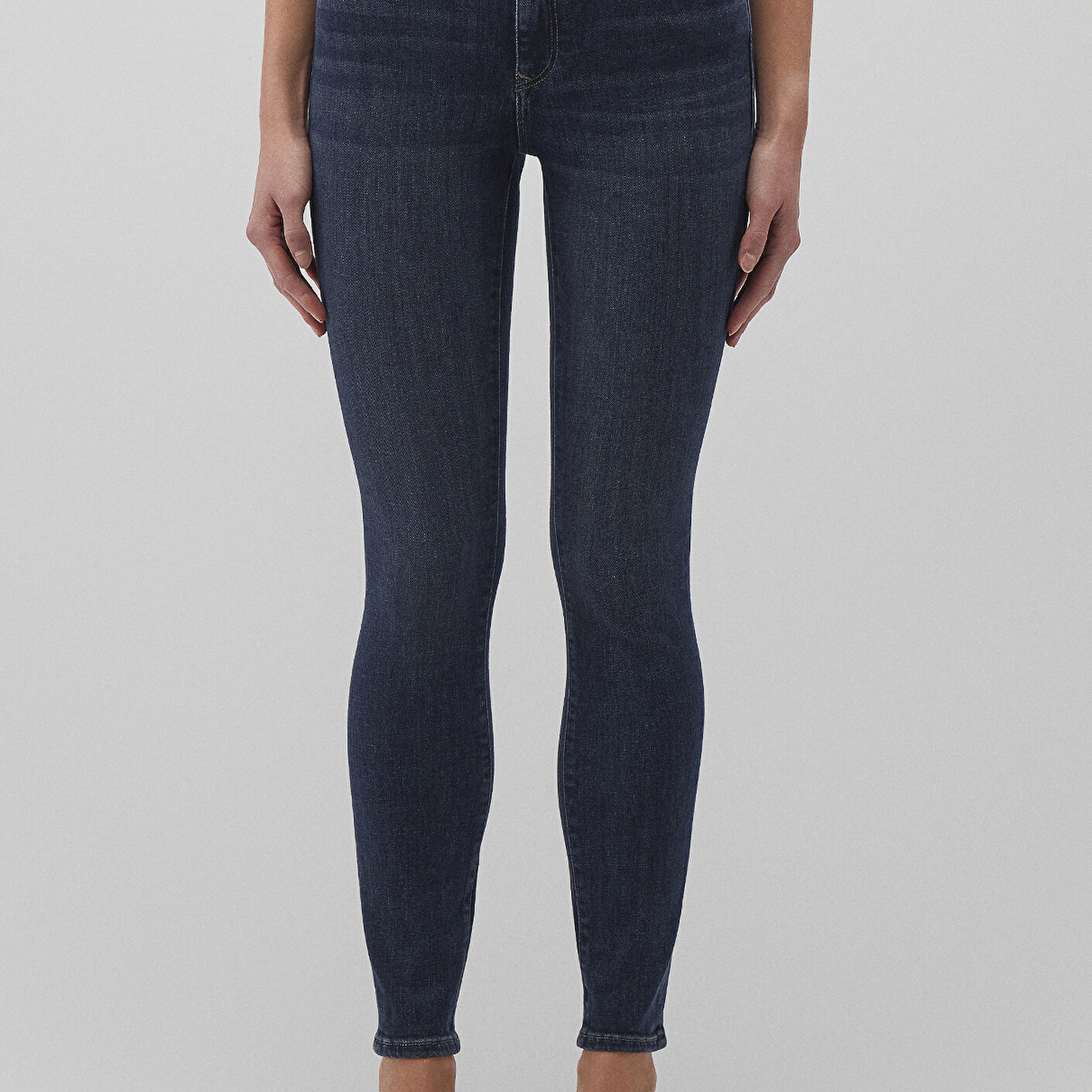 Mavi Tess Gold Premium Gölgeli Indigo Lacivert Jean Pantolon 100328-85607