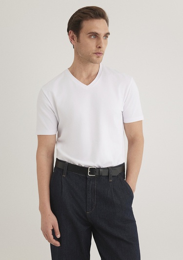  Mavi Stretch V Yaka Beyaz Basic Tişört Fitted / Vücuda Oturan Kesim 061748-620