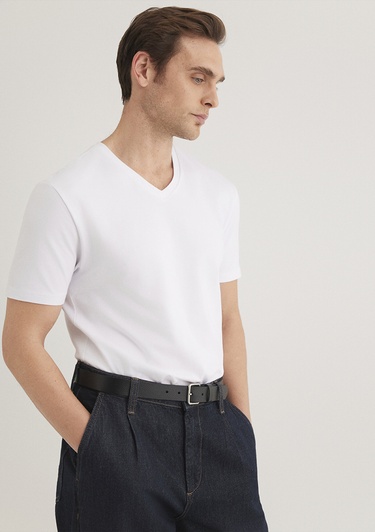  Mavi Stretch V Yaka Beyaz Basic Tişört Fitted / Vücuda Oturan Kesim 061748-620