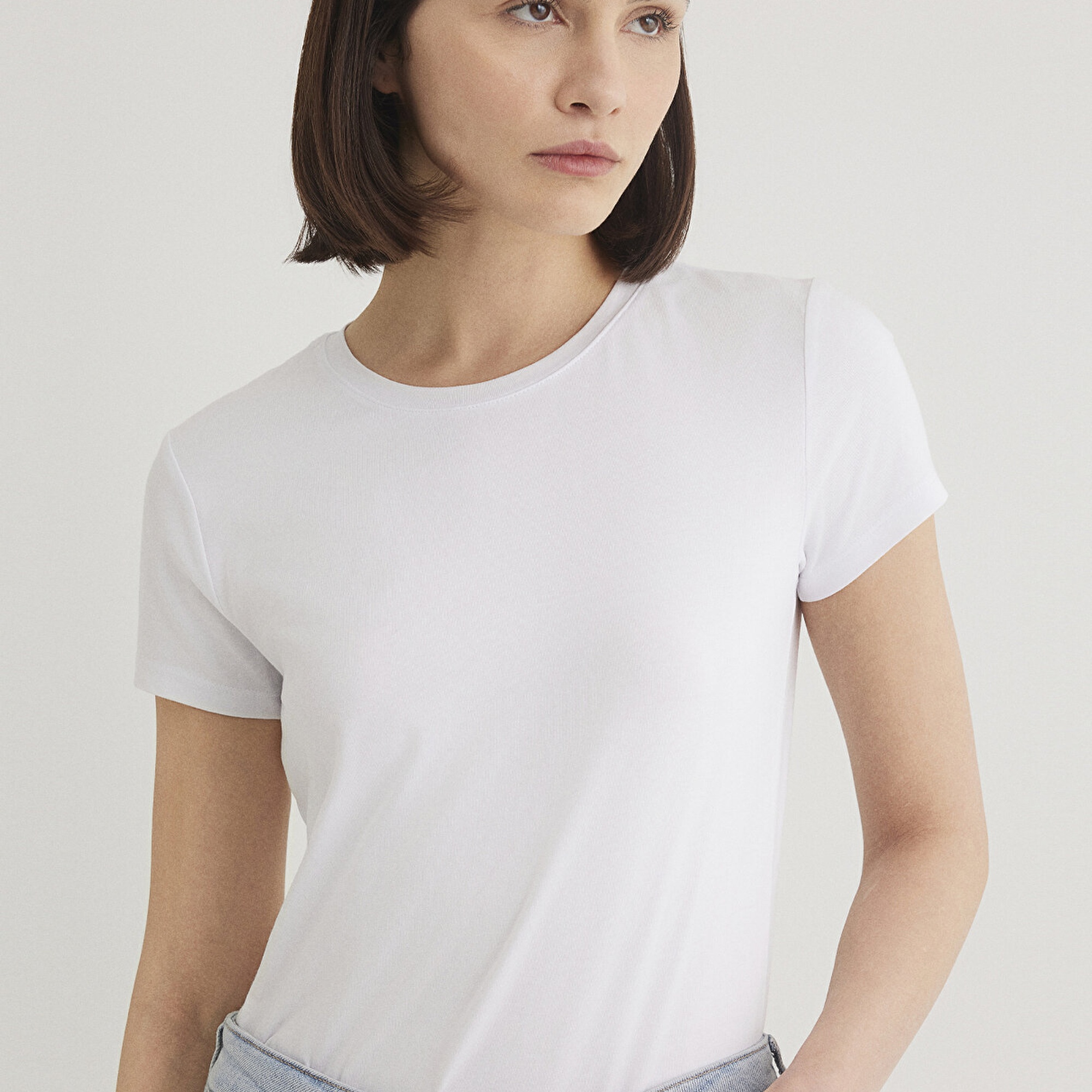 Mavi Stretch Beyaz Basic Tişört Fitted / Vücuda Oturan Kesim 162767-620