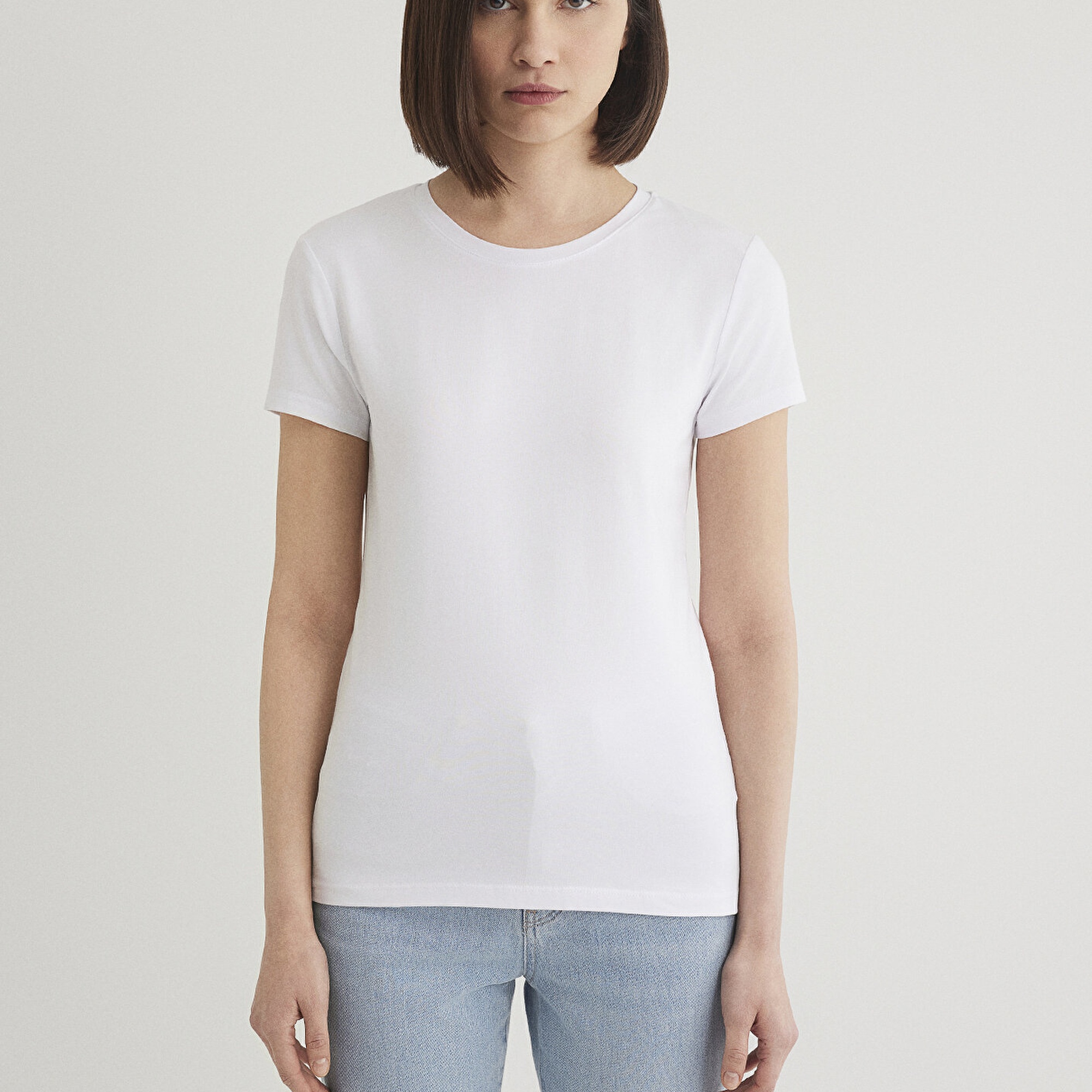 Mavi Stretch Beyaz Basic Tişört Fitted / Vücuda Oturan Kesim 162767-620