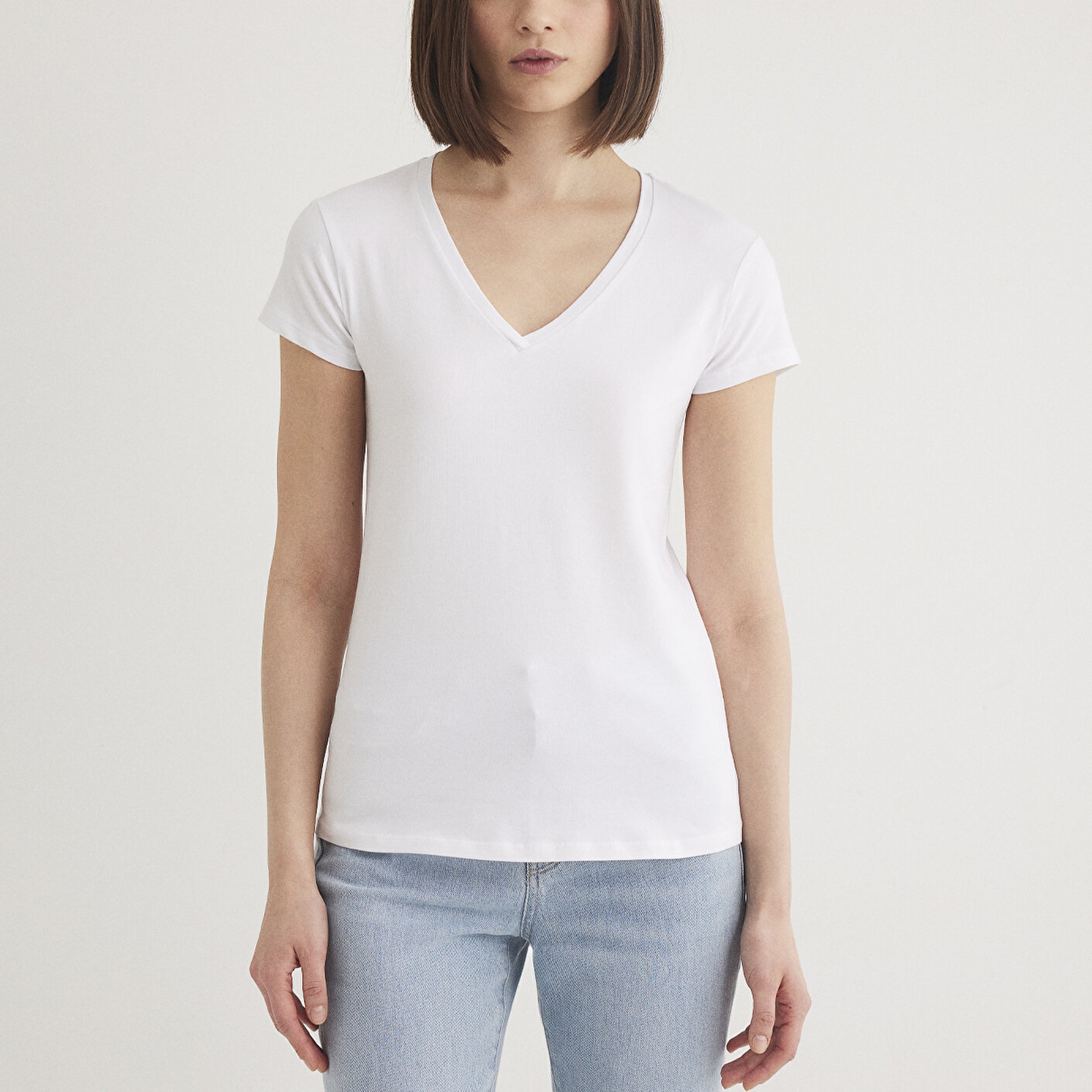 Mavi V Yaka Beyaz Basic Stretch Tişört Fitted / Vücuda Oturan Kesim 162769-620