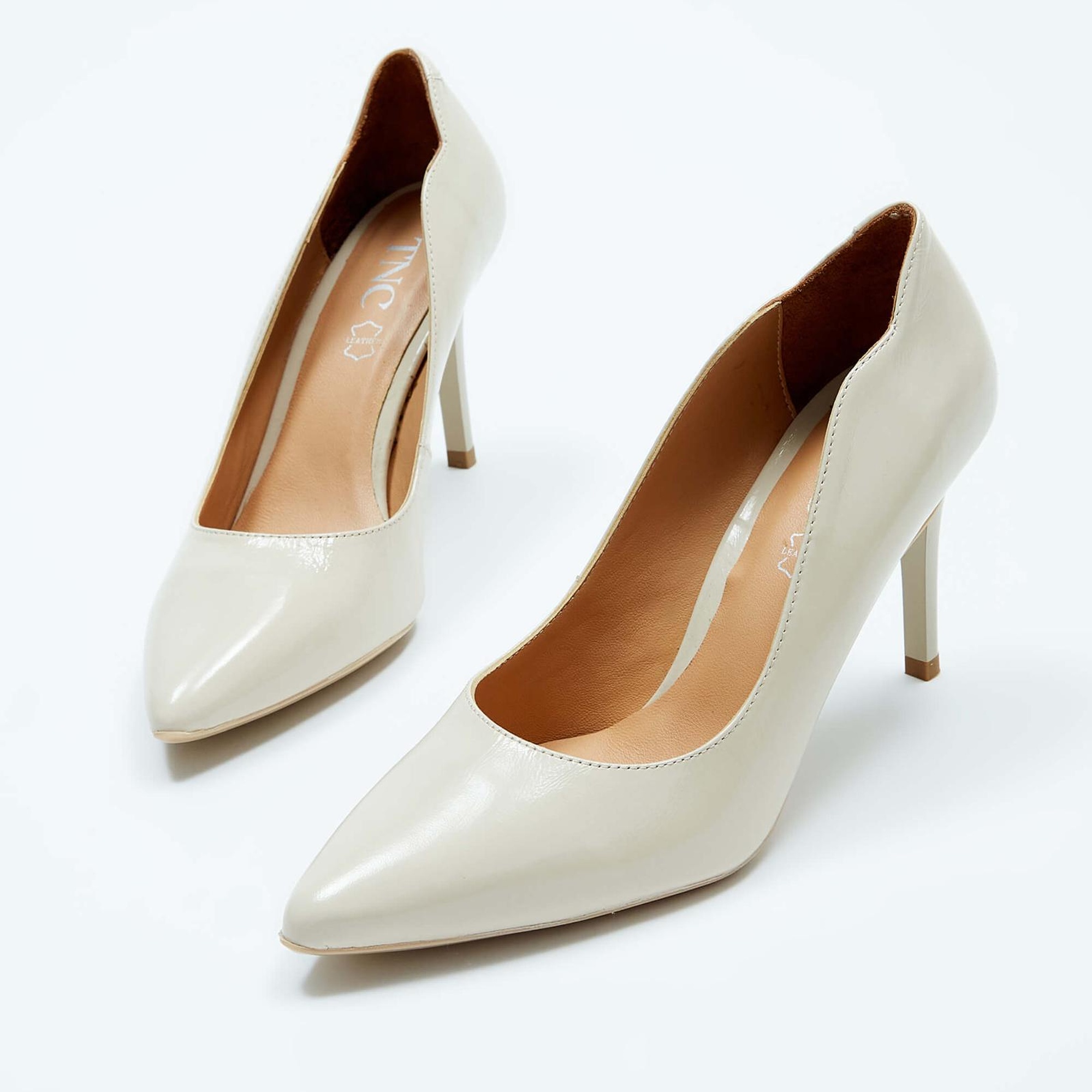 Tamer Tanca Kadın Hakiki Deri Bej Topuklu Ayakkabı