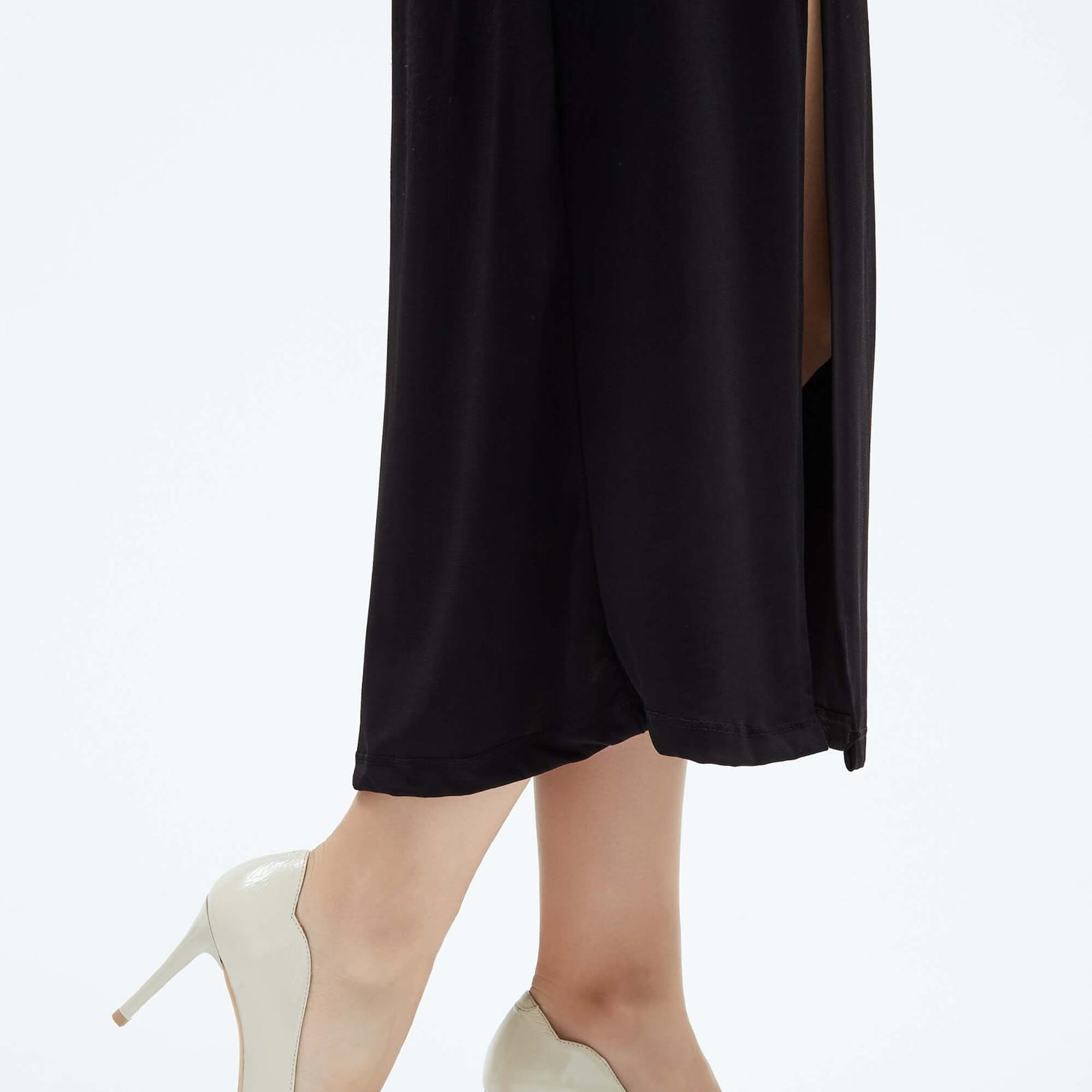 Tamer Tanca Kadın Hakiki Deri Bej Topuklu Ayakkabı