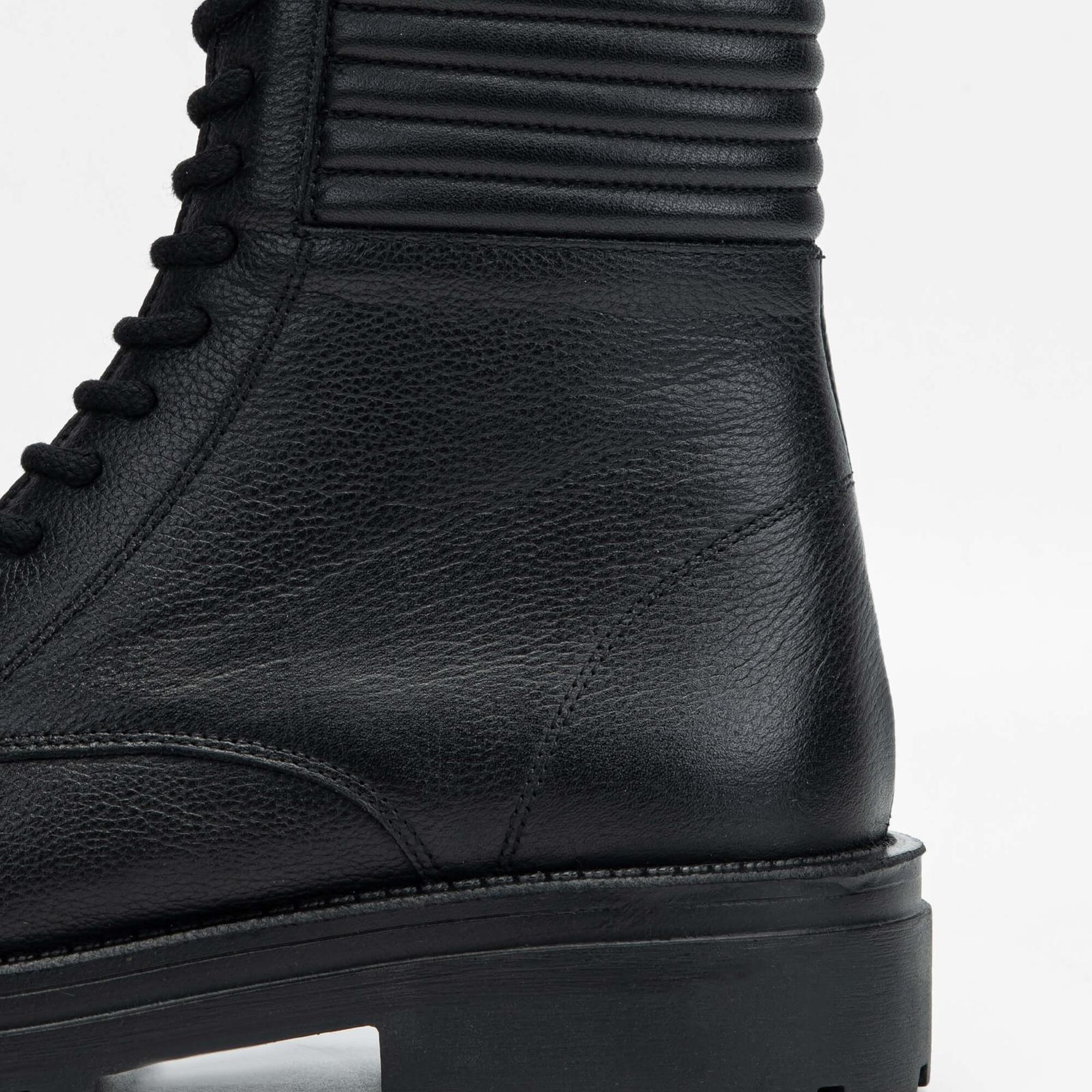 Tamer Tanca Erkek Hakiki Deri Siyah POSTAL Bot