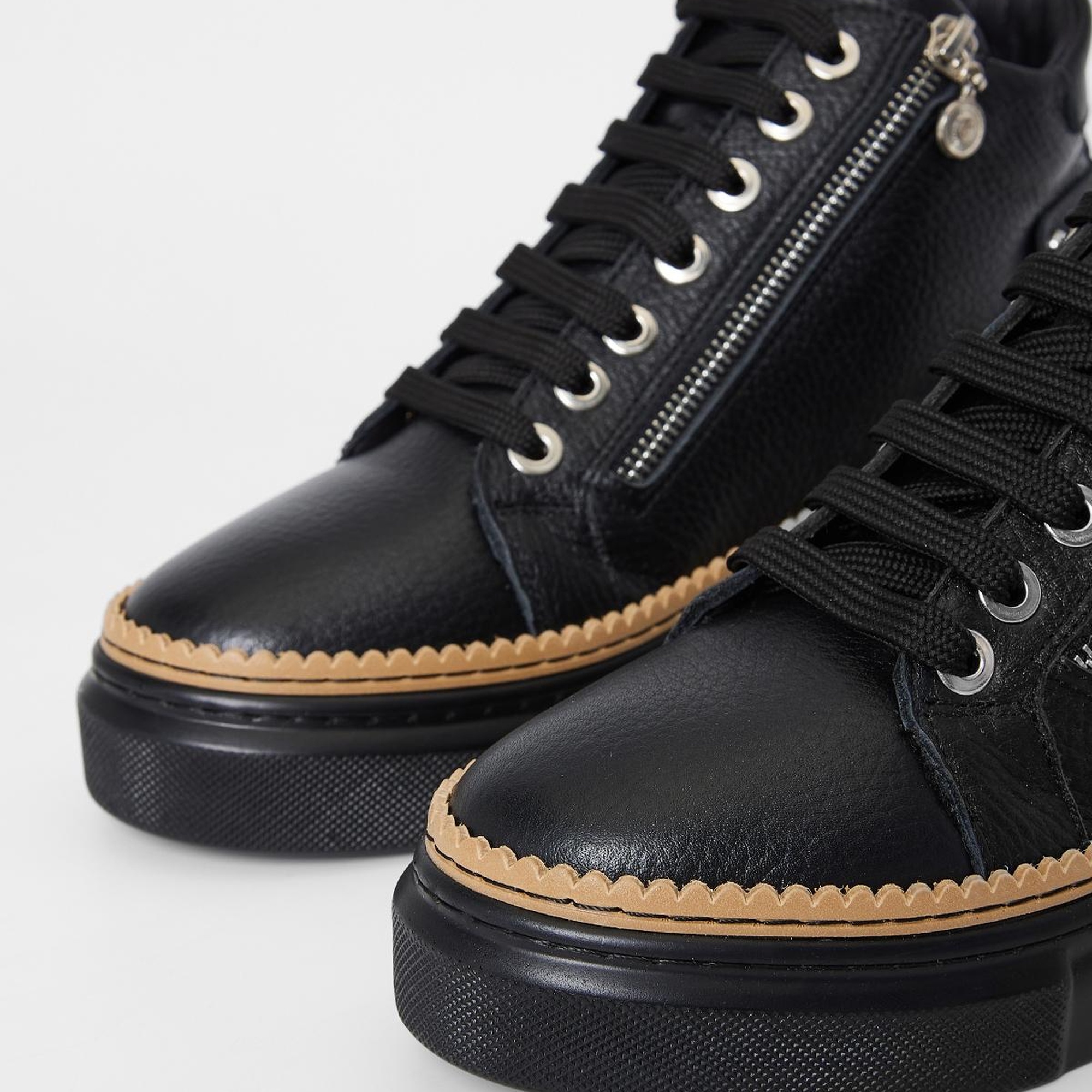 Valmenti Nia Kadın Siyah Floter Hakiki Deri Casual Bot