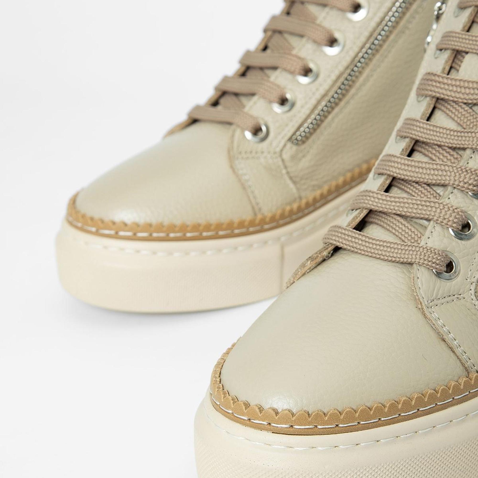 Valmenti Nia Kadın Vizon Floter Hakiki Deri Casual Bot