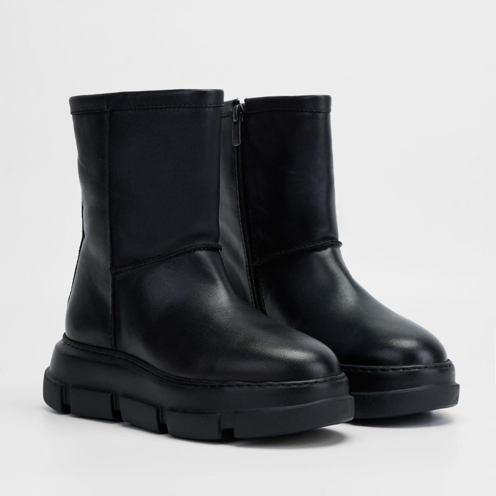 Valmenti Kadın Siyah Hakiki Deri Casual Bot