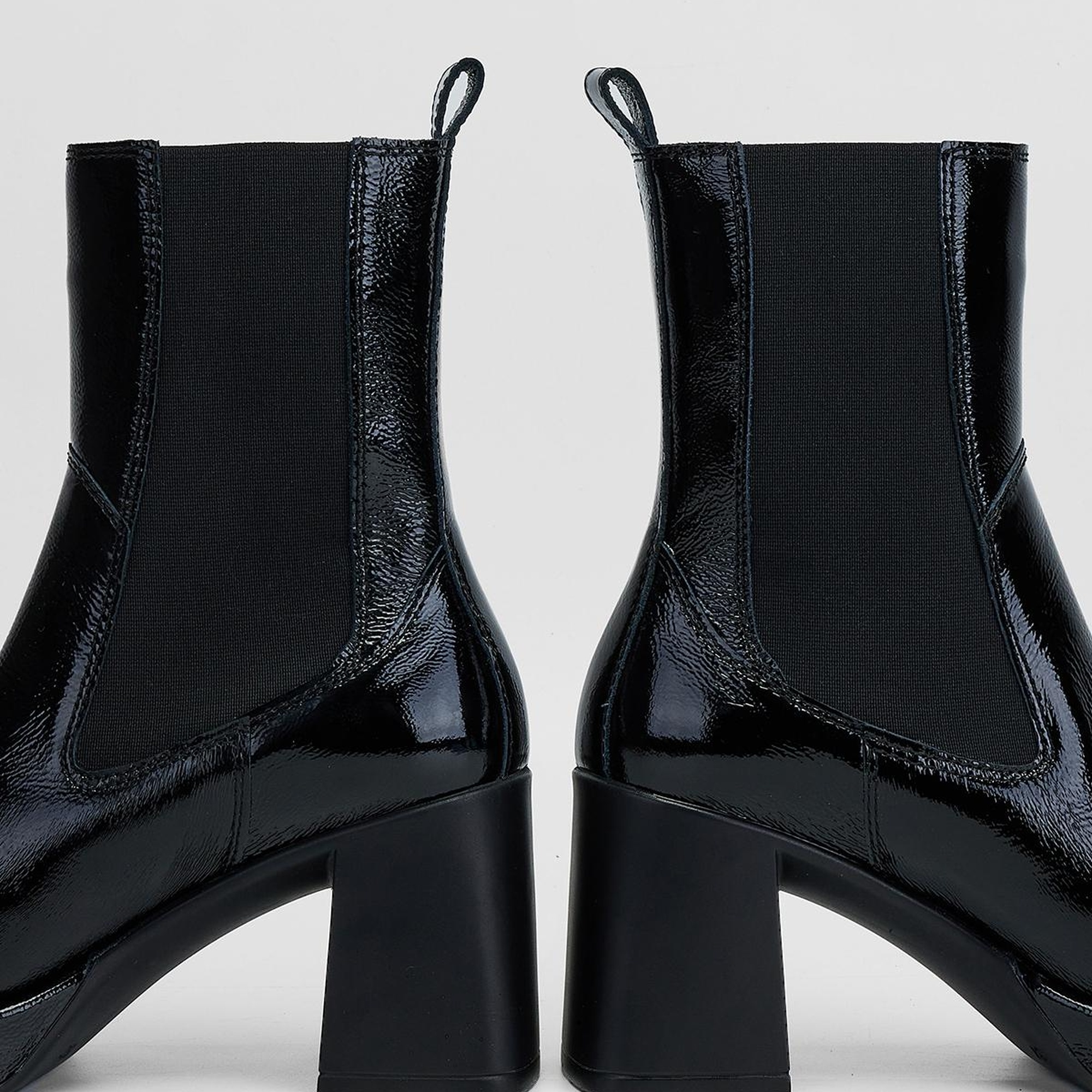 Valmenti Astrid Kadın Siyah Rugan Hakiki Deri Casual Bot