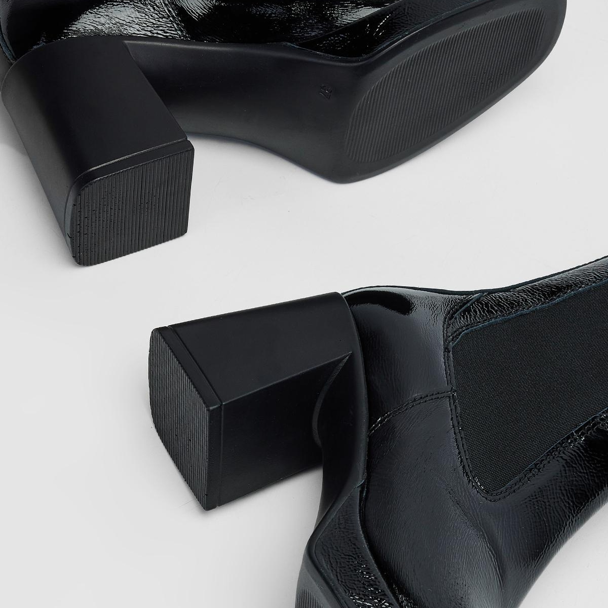 Valmenti Astrid Kadın Siyah Rugan Hakiki Deri Casual Bot