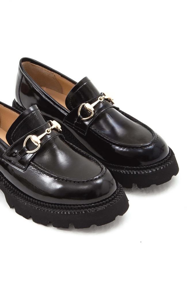  Tamer Tanca Kadın Hakiki Deri Siyah Rugan Loafer Ayakkabı