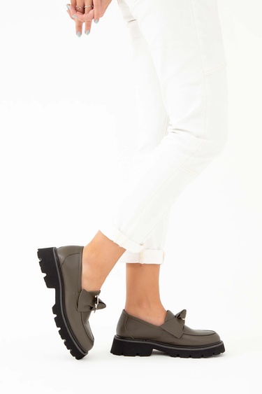  Tamer Tanca Kadın Hakiki Deri Haki Loafer Ayakkabı