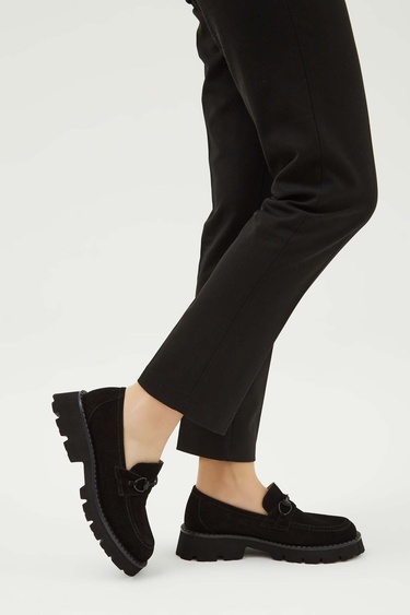  Tamer Tanca Kadın Hakiki Deri Siyah Süet Loafer Ayakkabı