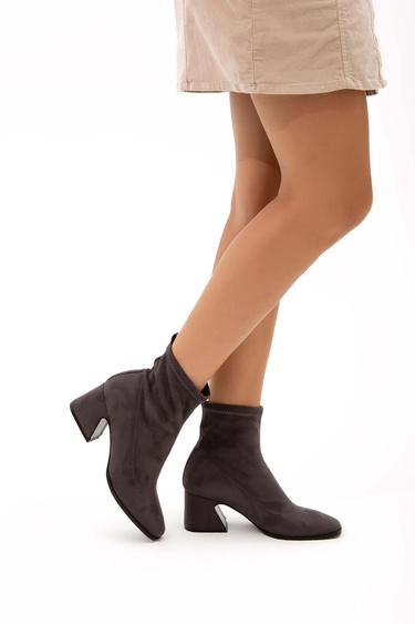  Tamer Tanca Kadın Hakiki Deri Gri Casual Bot