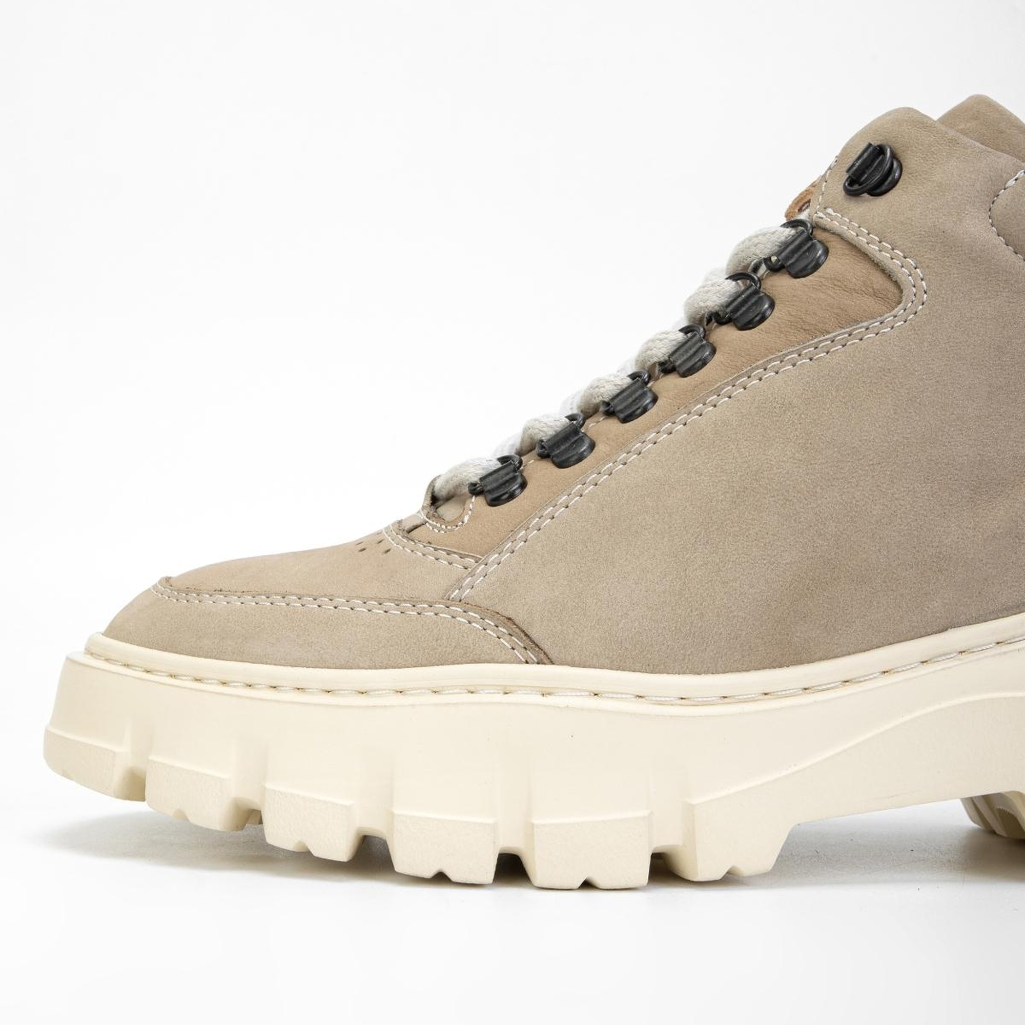 Valmenti Alanzo Erkek Bej Nubuk Hakiki Deri Casual Bot