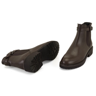  Kadın Kemer Aksesuarlı Kahve Lastikli Deri Chelsea Bot