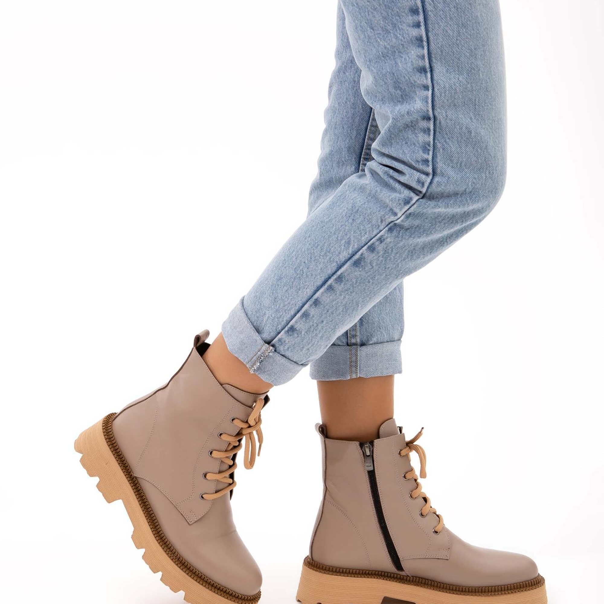 Tamer Tanca Kadın Hakiki Deri Vizon POSTAL Bot