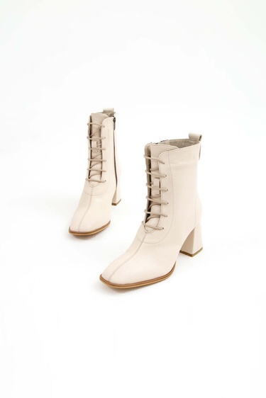  Tamer Tanca Kadın Hakiki Deri Bej Bot