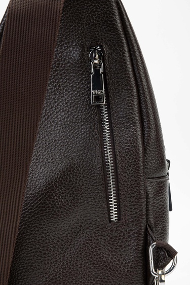  Tamer Tanca Erkek Hakiki Deri Kahverengi Body Bag Çanta