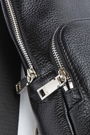  Tamer Tanca Erkek Hakiki Deri Siyah Body Bag Çanta