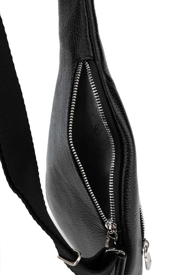  Tamer Tanca Erkek Hakiki Deri Siyah Body Bag Çanta