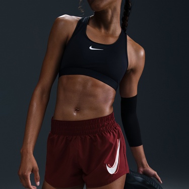  Nike One Swoosh Dri-Fit Kadın Bordo Şort