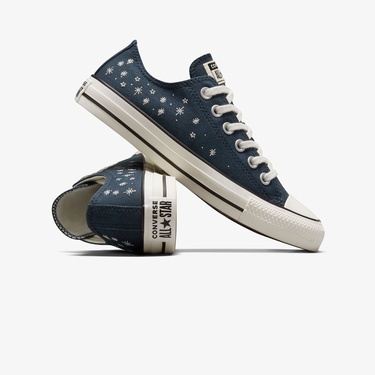  Converse Chuck Taylor All Star Kadın Lacivert Sneaker