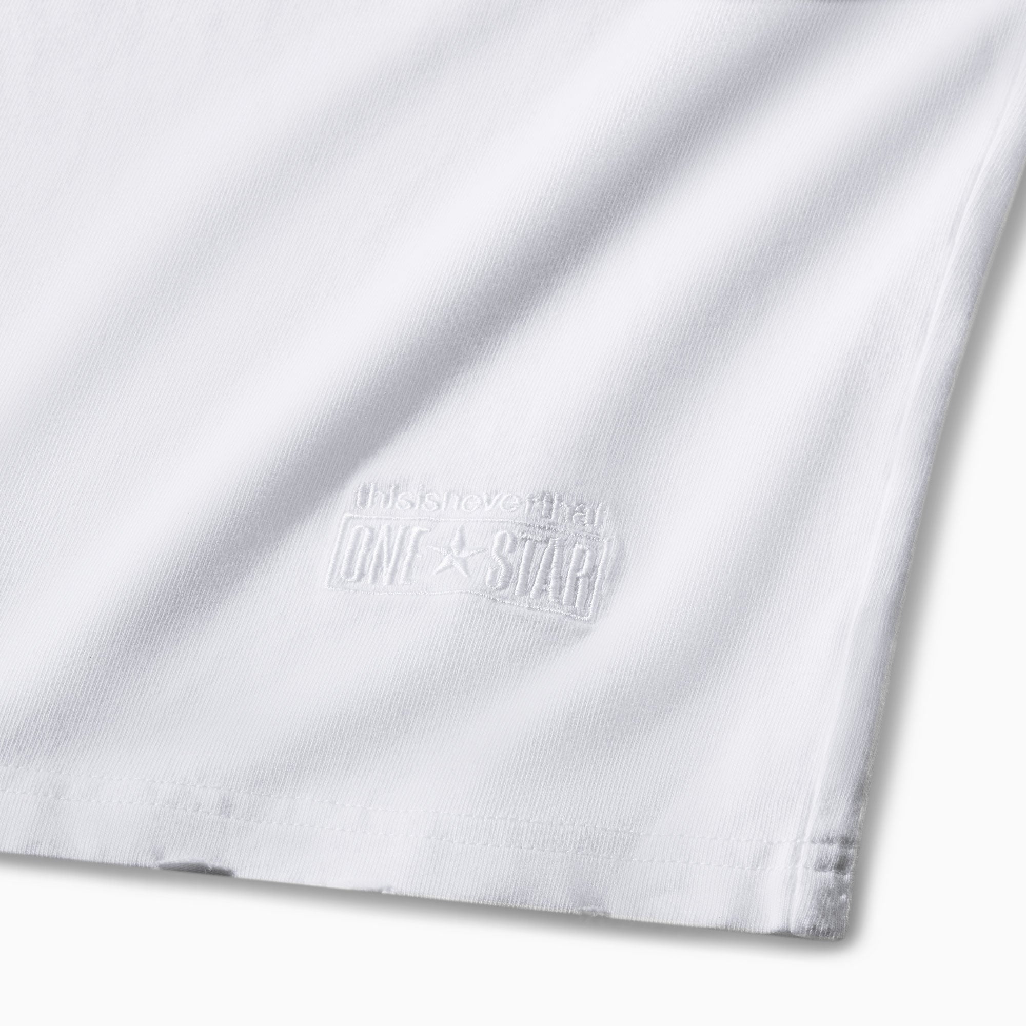 Converse x thisisneverthat Unisex Baskılı Beyaz T-Shirt