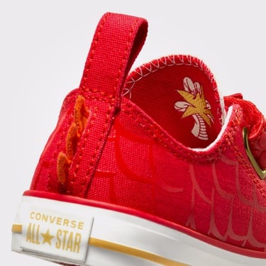  Converse Chuck Taylor All Star 2V Çocuk Kırmızı Sneaker