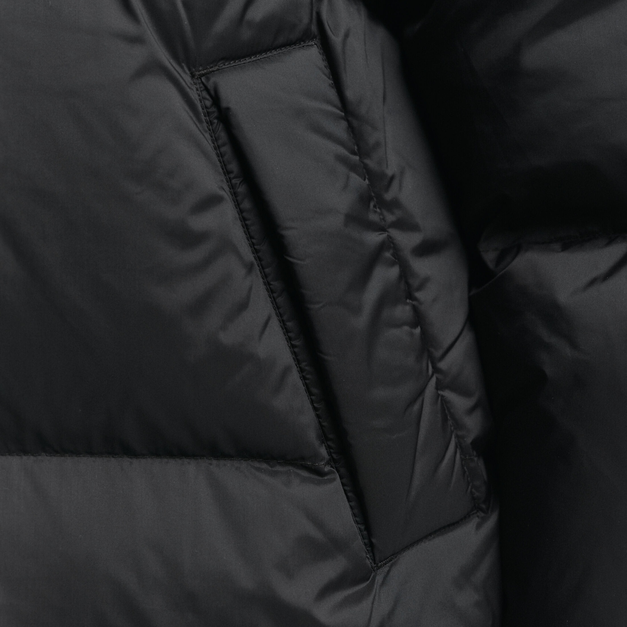 GANT Kadın Siyah Kapüşonlu Kaz Tüyü Mont