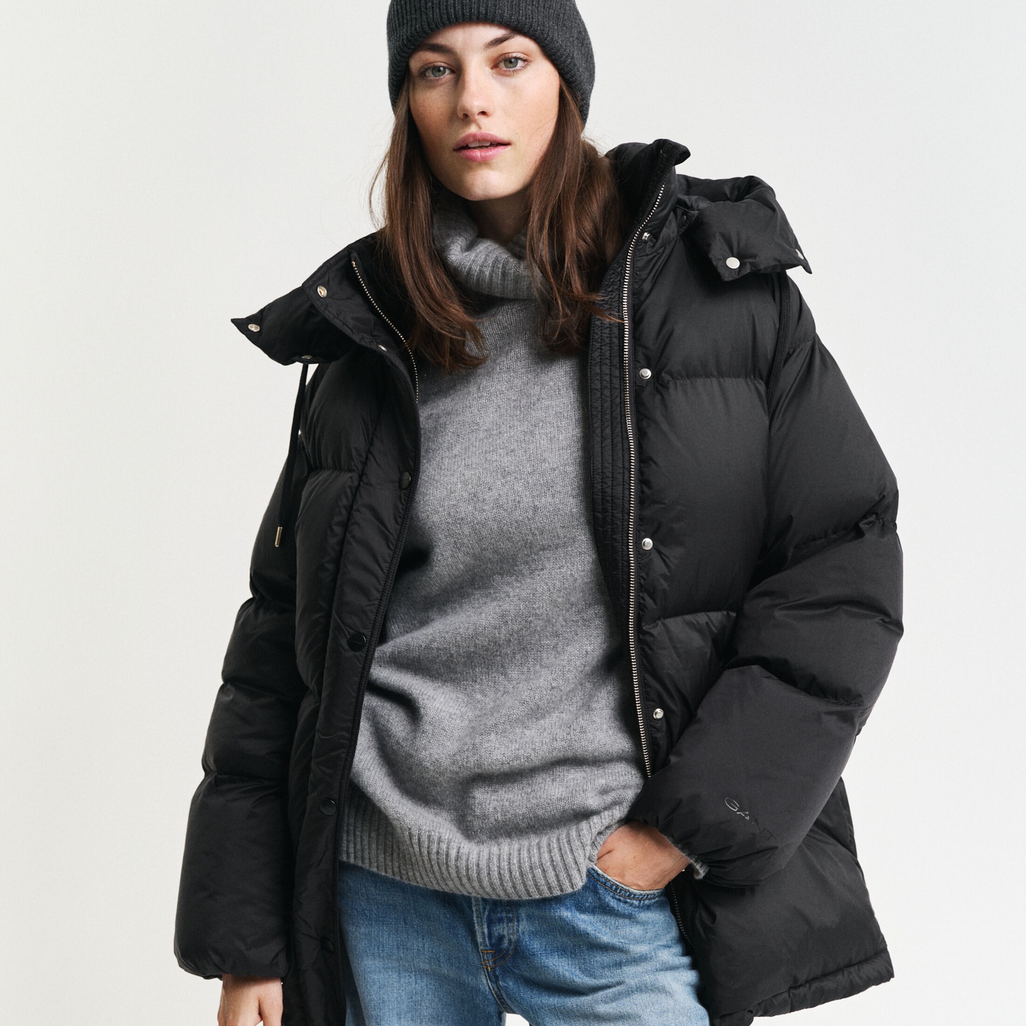 GANT Kadın Siyah Kapüşonlu Kaz Tüyü Mont