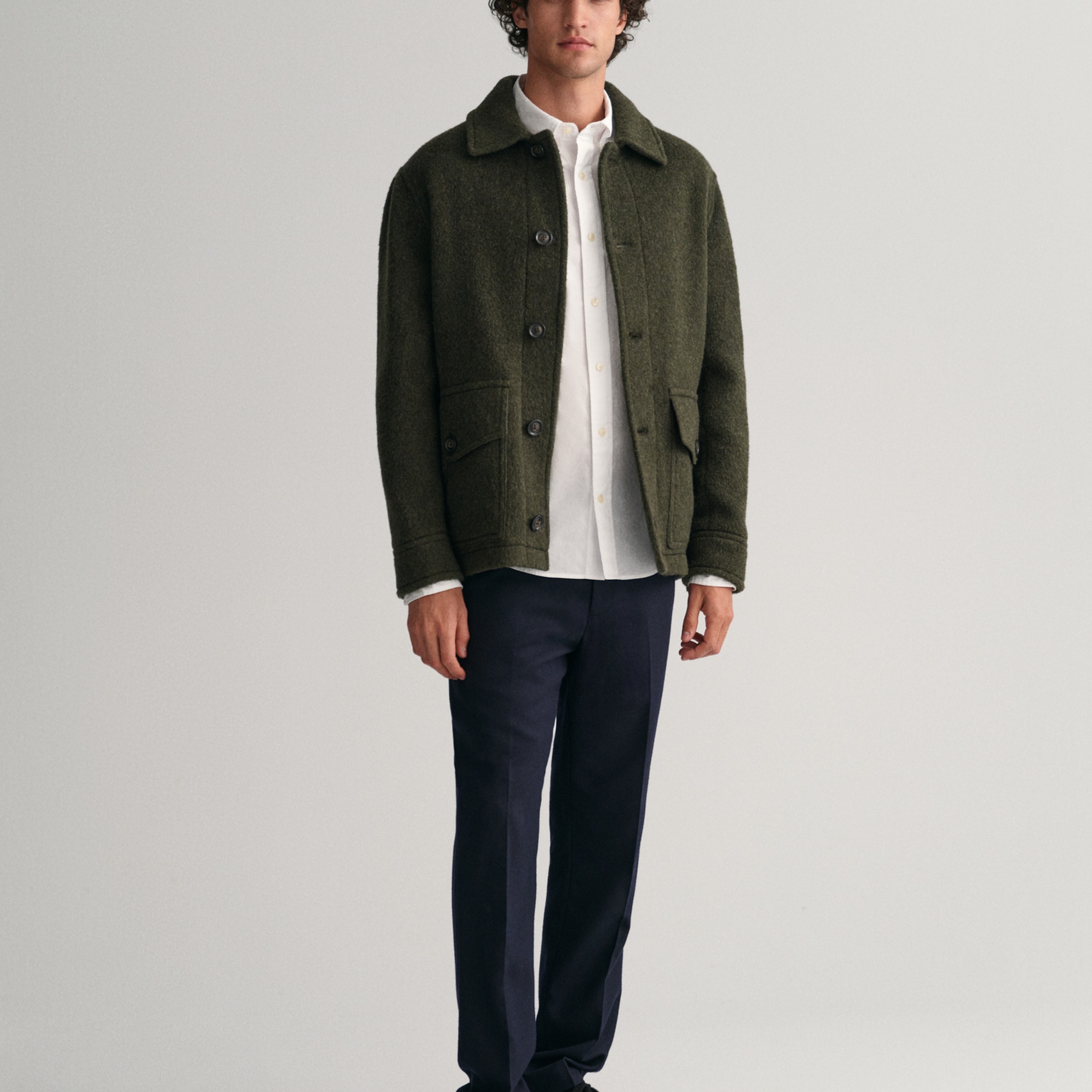 GANT Erkek Beyaz Slim Fit Düğmeli Yaka Broadcloth Gömlek