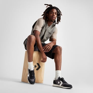  Converse Omega Trainer Unisex Siyah Süet Sneaker