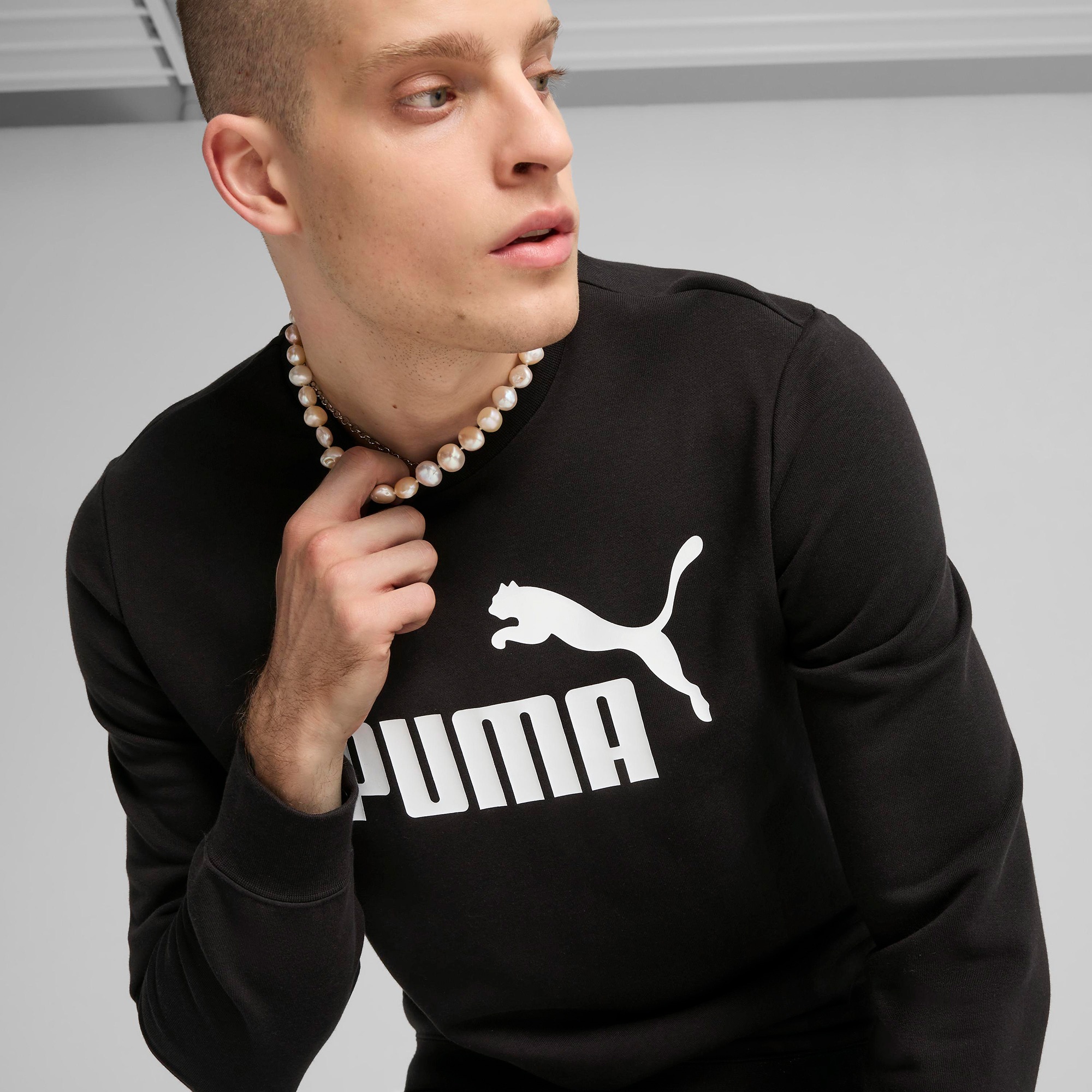Puma Ess No 1 Logo Crew Erkek Siyah Sweatshirt