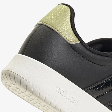  adidas Barreda Kadın Siyah Spor Ayakkabı