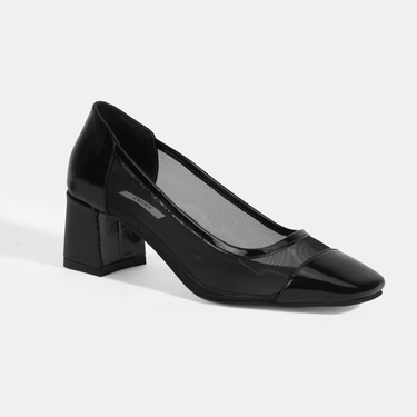  Kadın Siyah File Detaylı Topuklu Klasik Ayakkabı