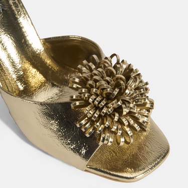 Glowen Gold Aksesuar Detaylı Kadın Topuklu Terlik