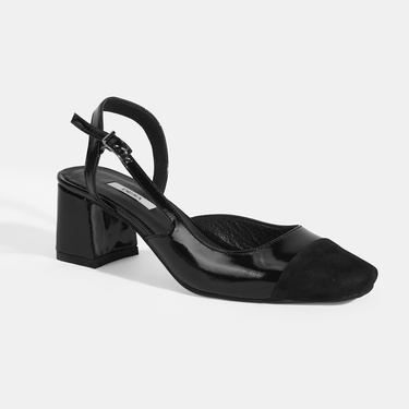  Kadın Siyah Deri Topuklu Klasik Ayakkabı